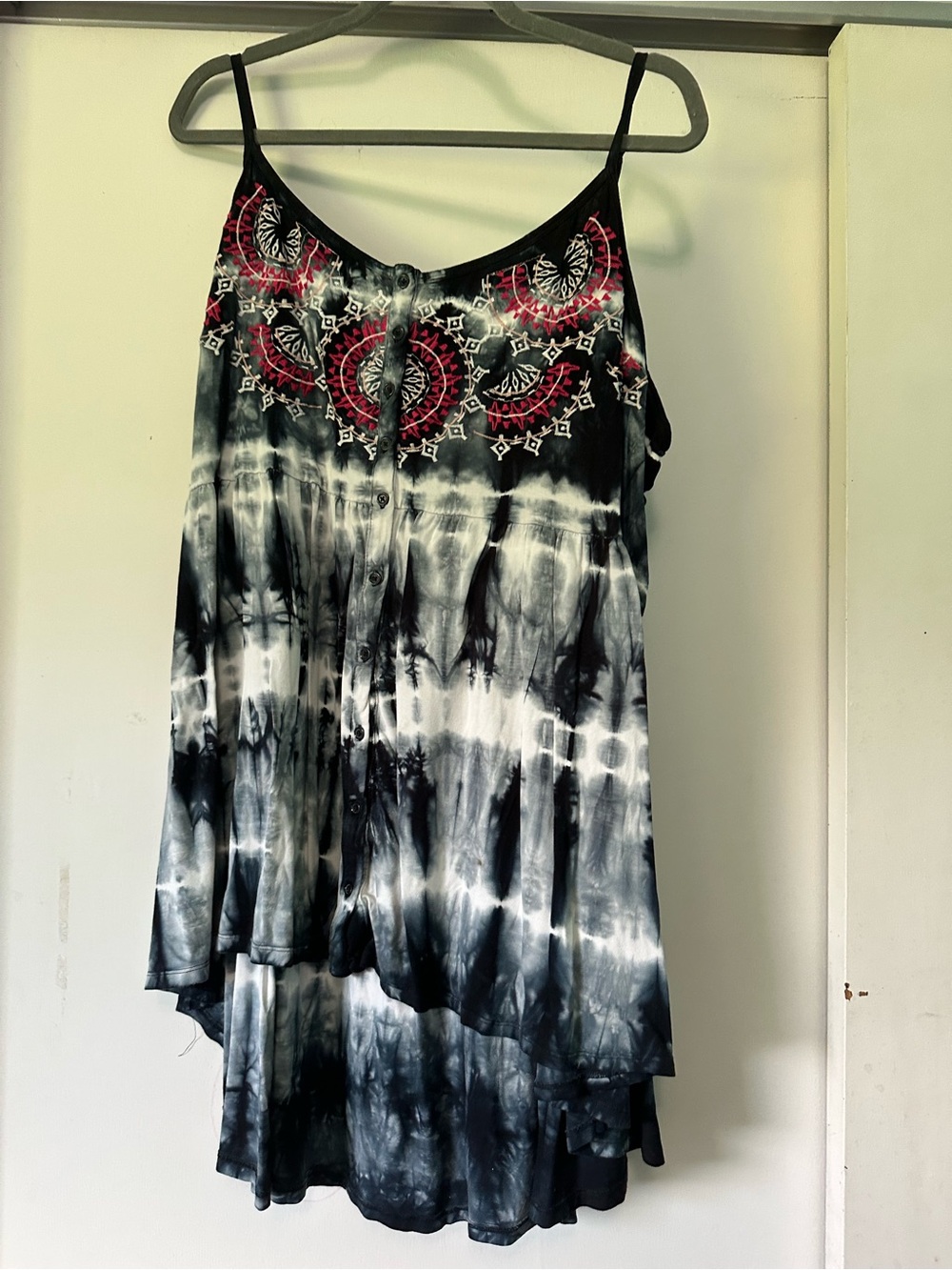 torrid Navy and Gray Tie-Dye Top